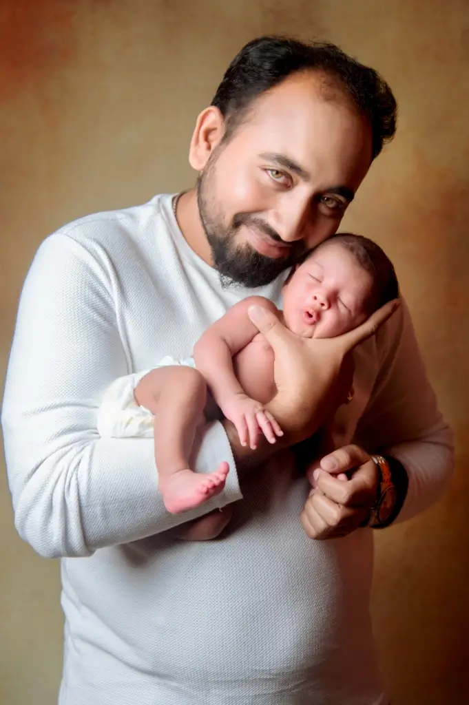 Newborn baby and mother photography by Mamma's Tiny Cubberry in Habra